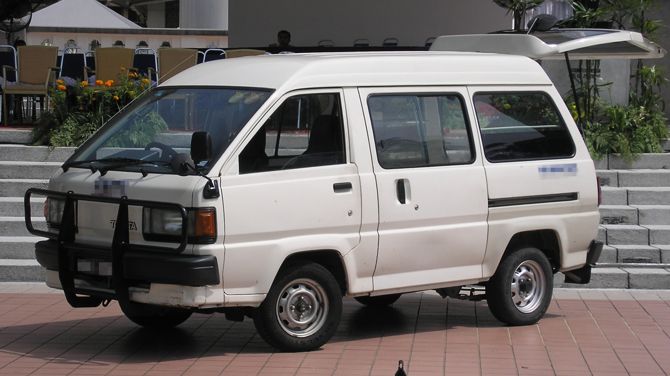 Toyota Lite Ace: Then and Now